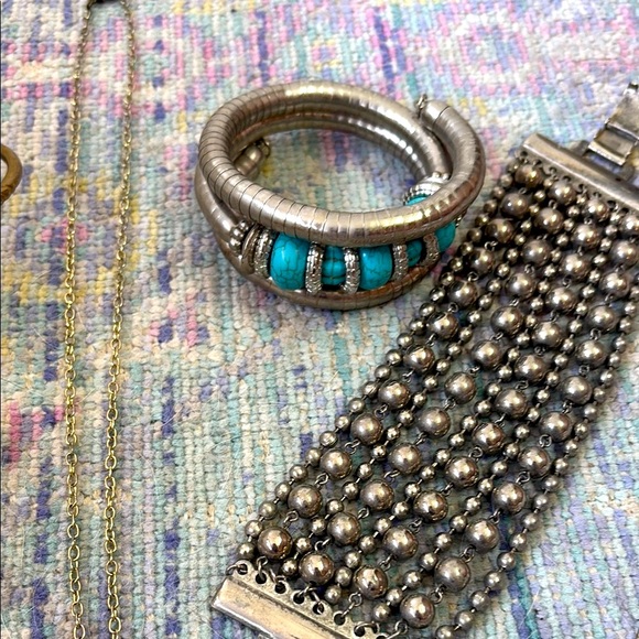 Mixed Jewelry Lot of Vintage, Alex & Ani ,Urban outfitters and more - Picture 6 of 16